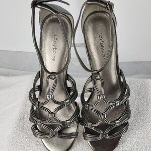 Liz Claiborne Sachi Gunmetal Silver Leather Upper Sandals 2 inch Heel Size 9M